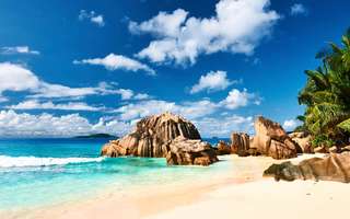 enjoy-a-romantic-honeymoon-in-seychelles